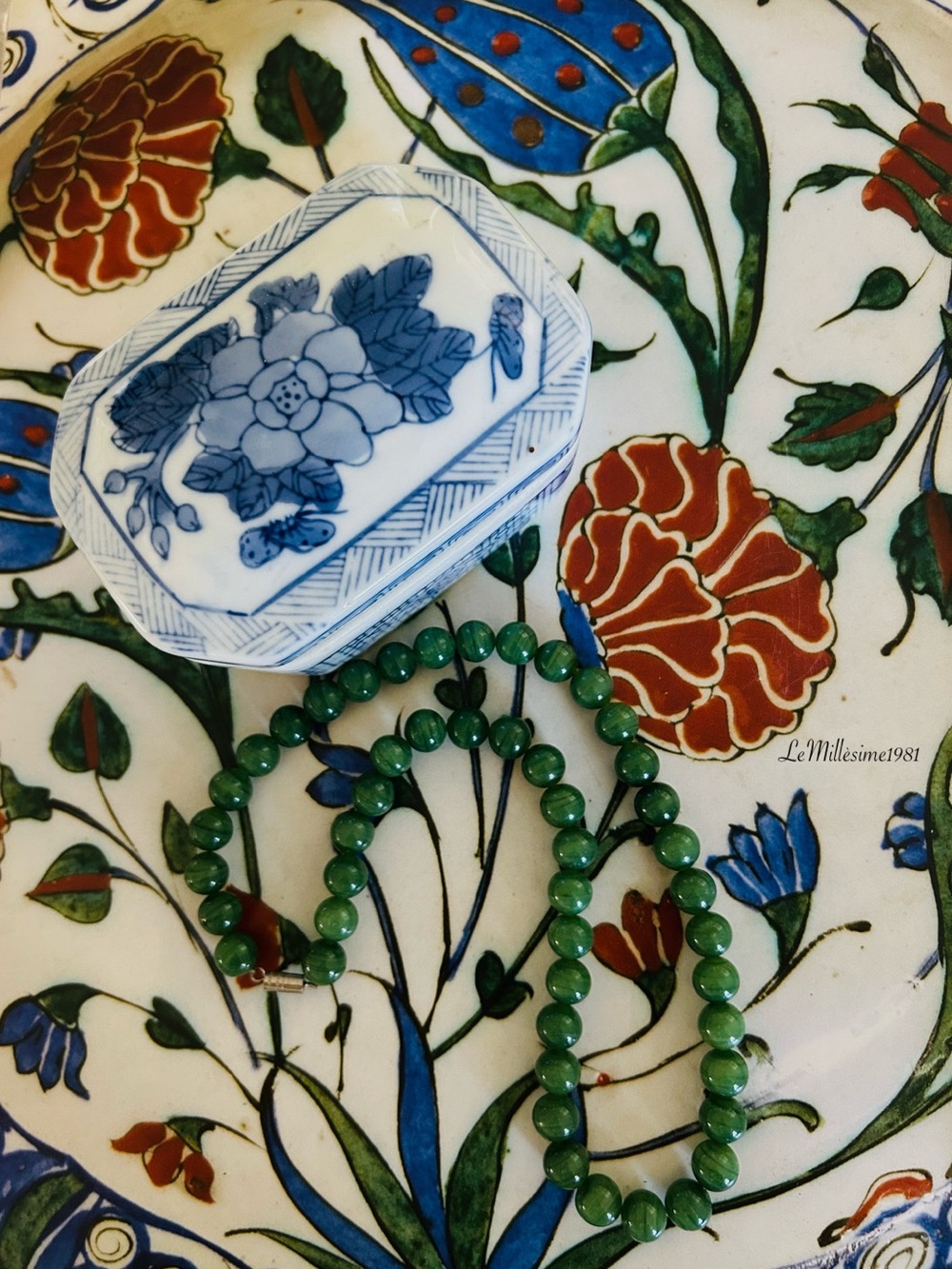 Vintage Blue & White Porcelain Floral Trinket Box | Chinoiserie